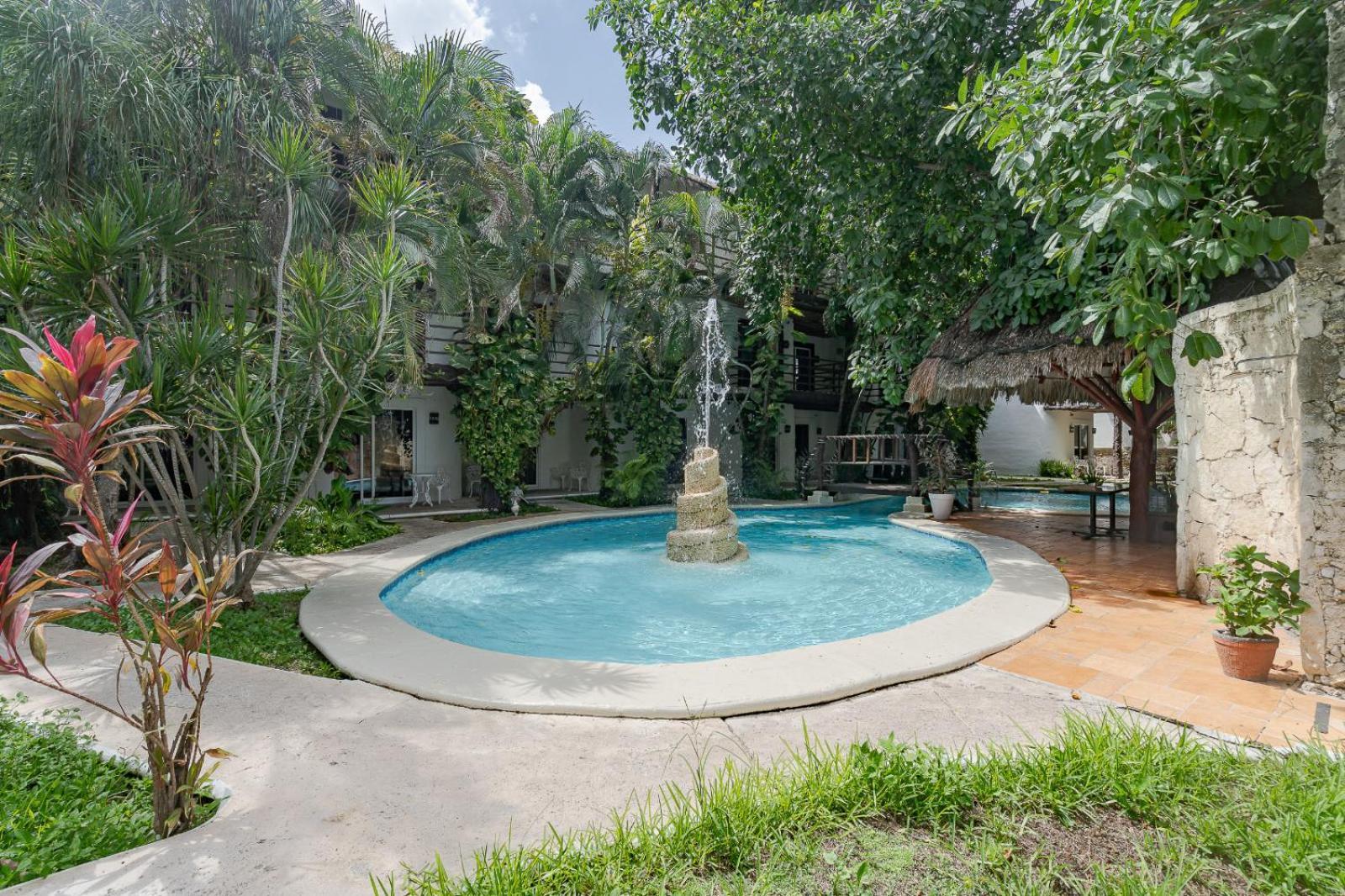 Mayan Art Hotel 10 Avenue Playa del Carmen Extérieur photo